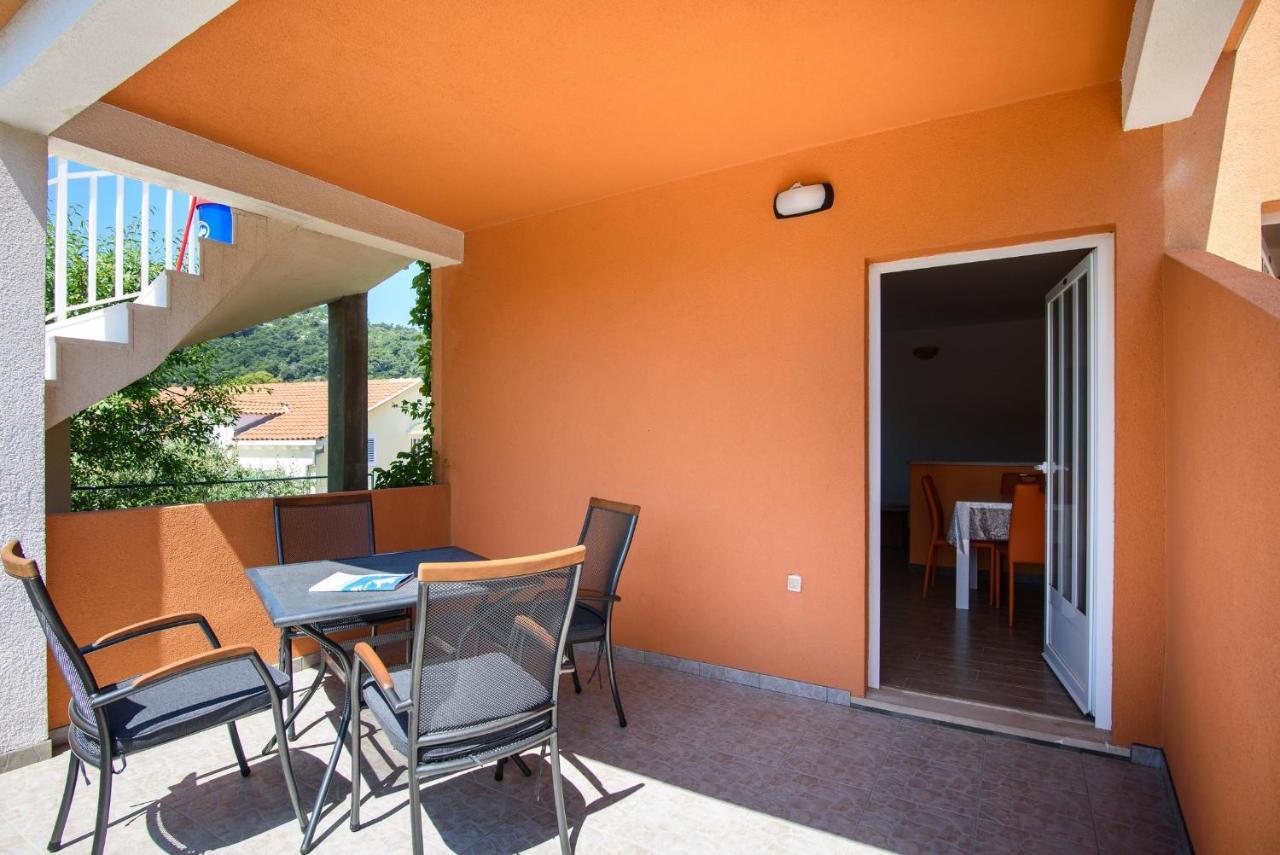 Stermasi Apartments Saplunara Luaran gambar