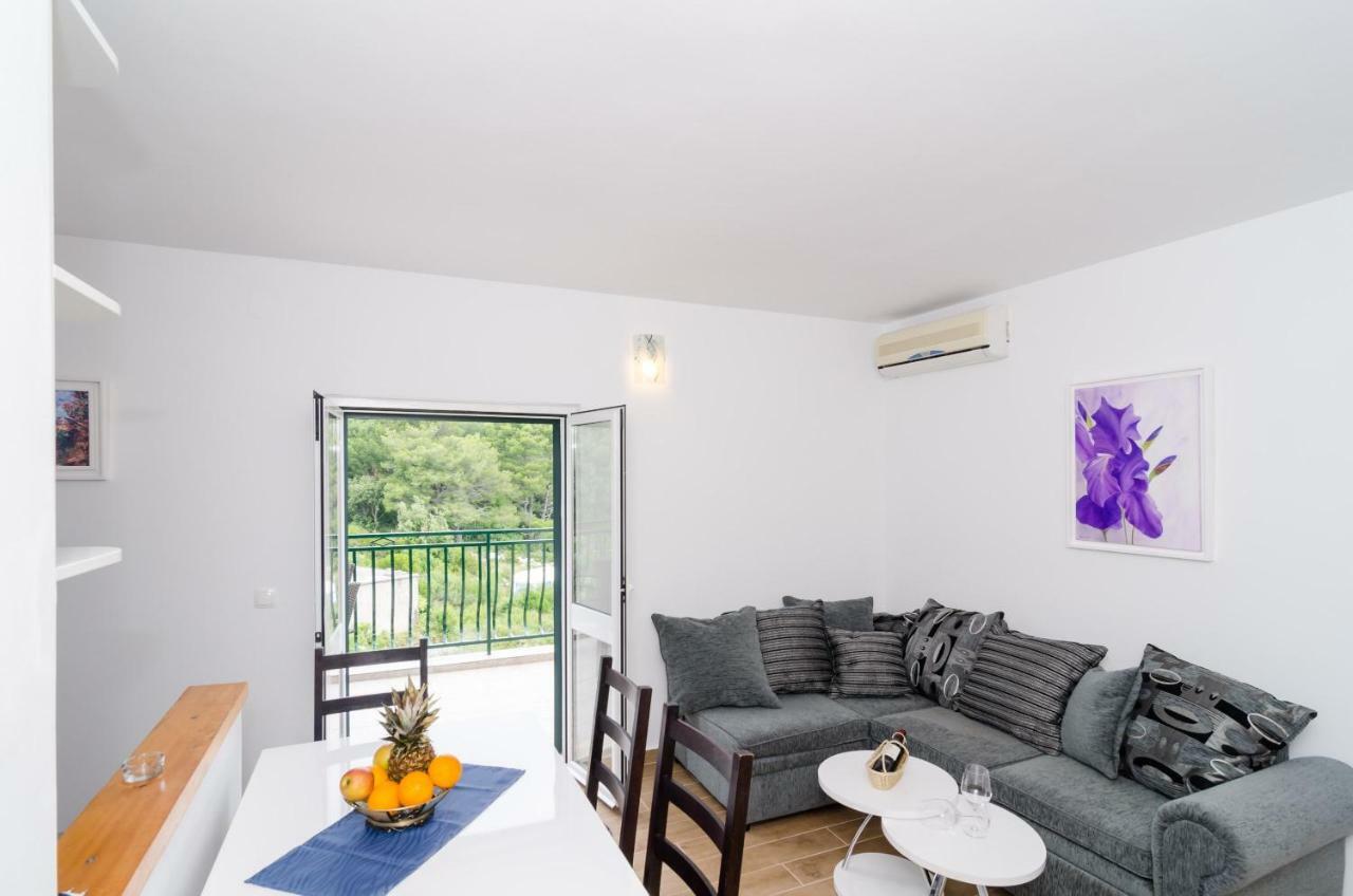 Stermasi Apartments Saplunara Luaran gambar